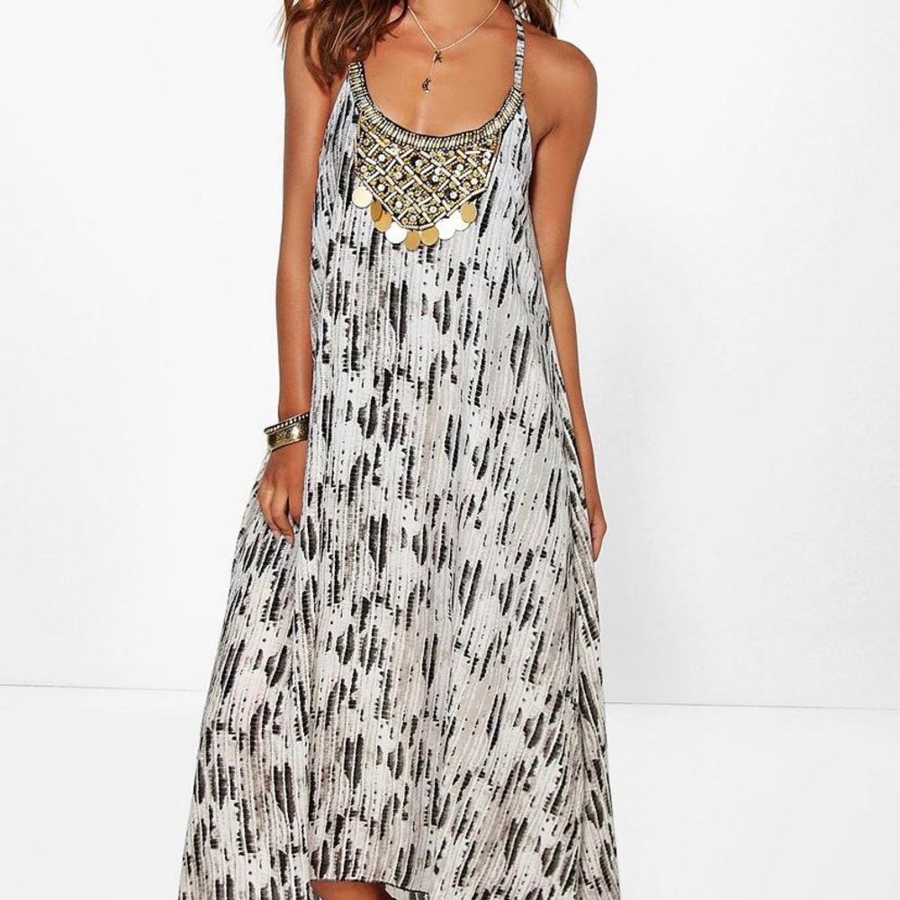 Boohoo Petite Snake Print Hanky Hem Maxi Dress